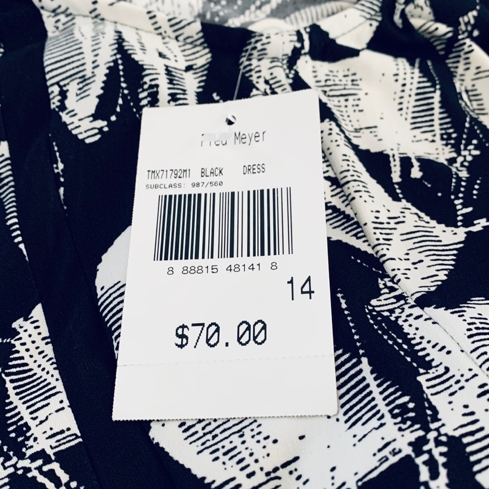Connected Apparel Dress, Size 14, Black & White Floral - Picture 9 of 9